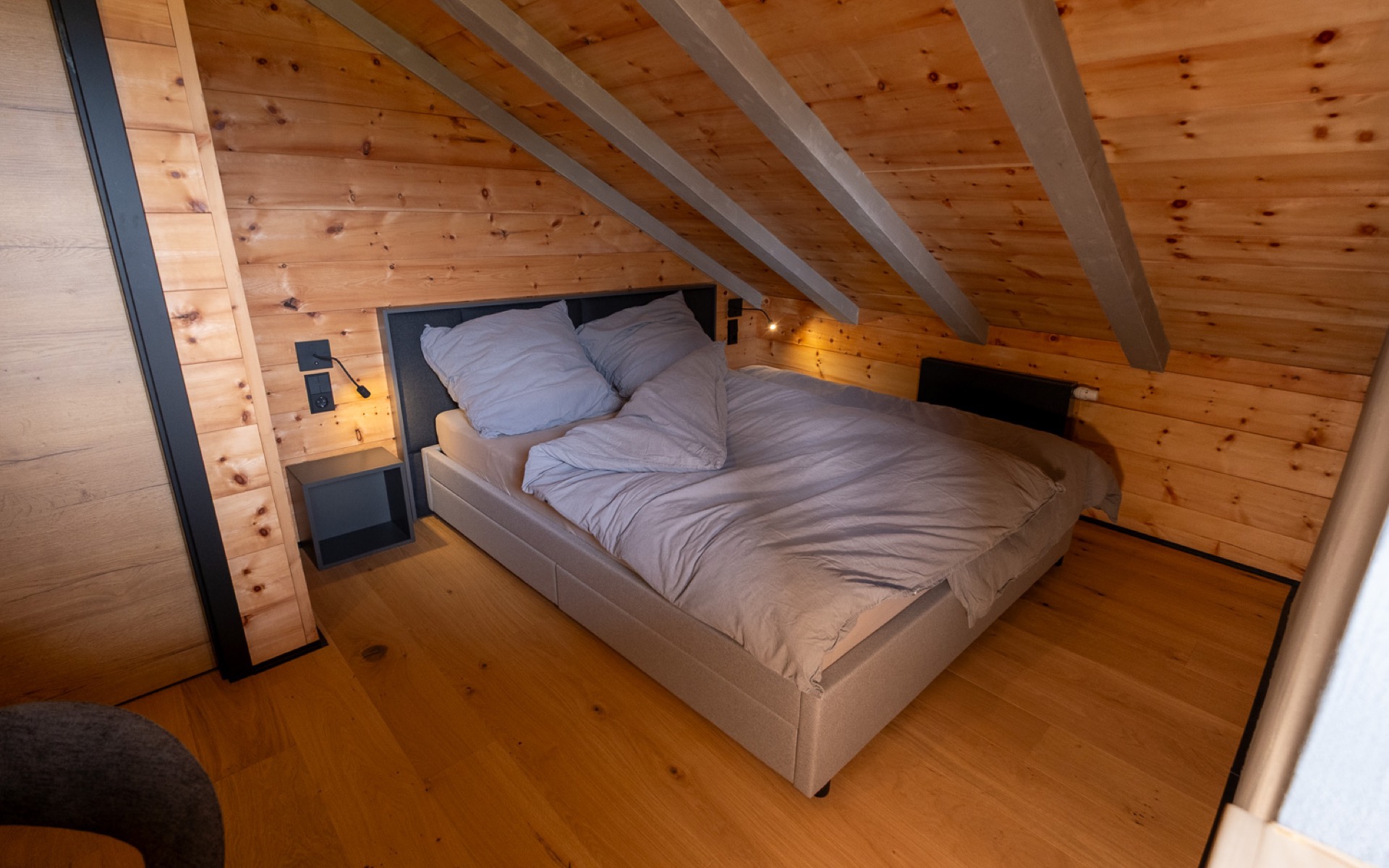 Zirben-Schlafzimmer